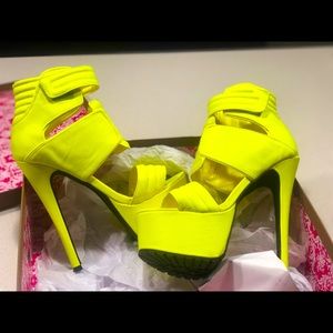 Yellow 5inch heels